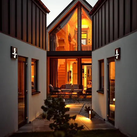 Pura New Seaside Jacuzzi Houses
