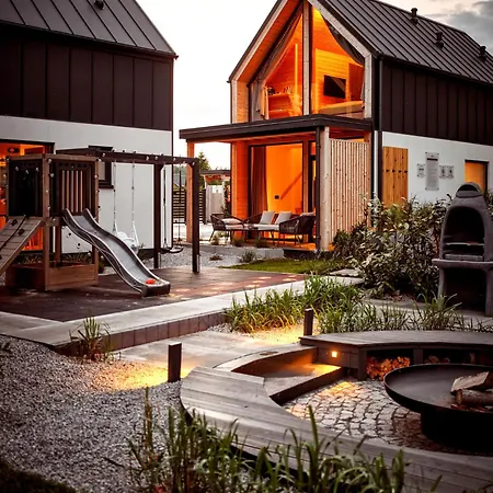 Pura New Seaside Jacuzzi Houses Trzęsacz